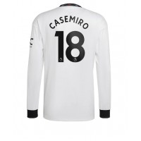 Manchester United Casemiro #18 Fotballklær Bortedrakt 2022-23 Langermet